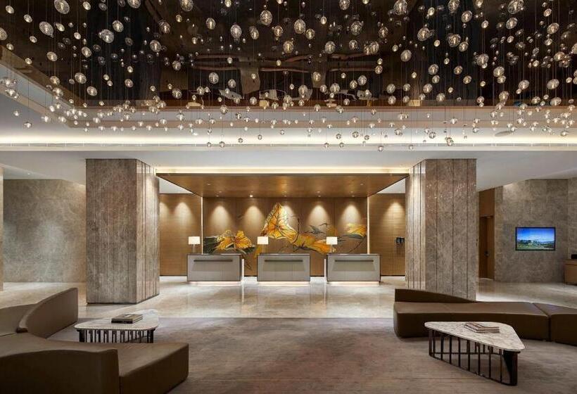 Отель Courtyard By Marriott Xinchang