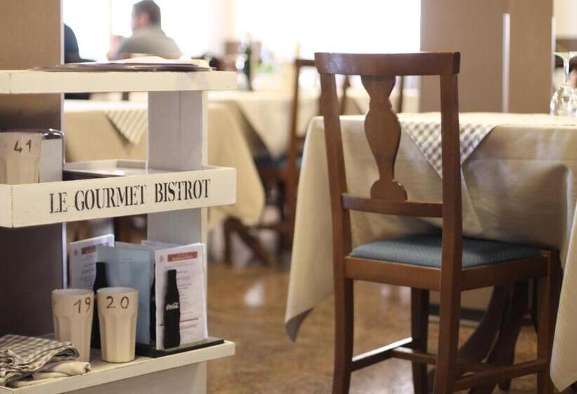 Отель Da Romagnolo