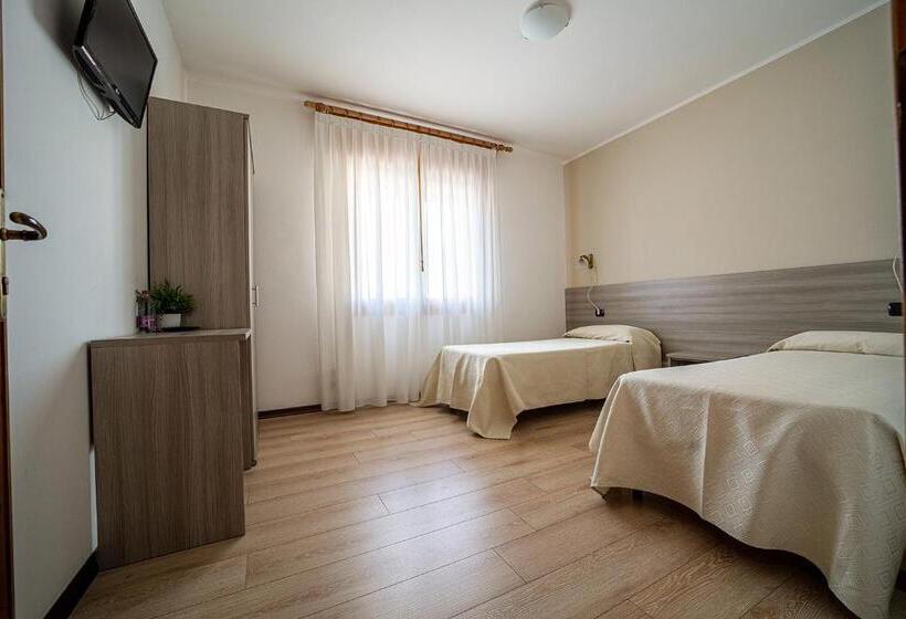 Отель Da Romagnolo