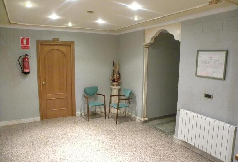 בית מלון כפרי Duque De Calabria