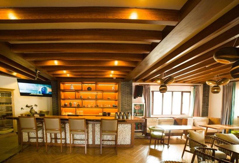 Отель Longmen Impression