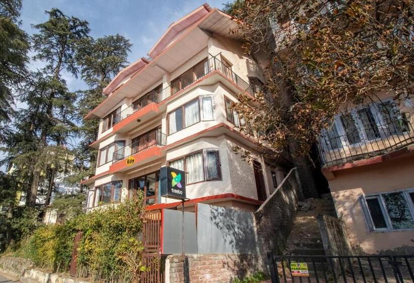 Itsy Hotels Avantika With Forest View