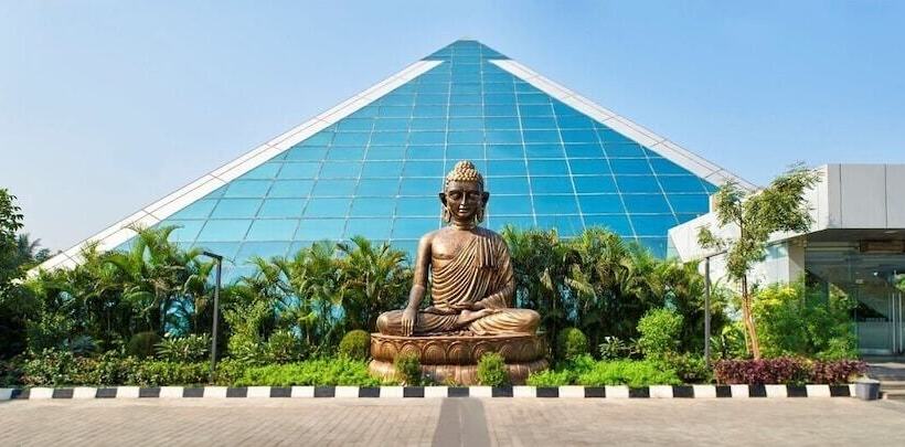 酒店 Eskay Resorts By Muza