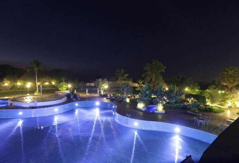 酒店 Eskay Resorts By Muza