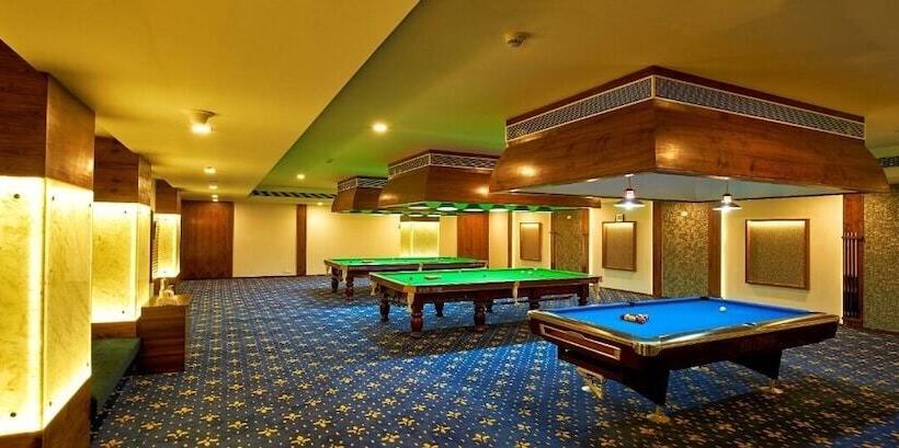 酒店 Eskay Resorts By Muza