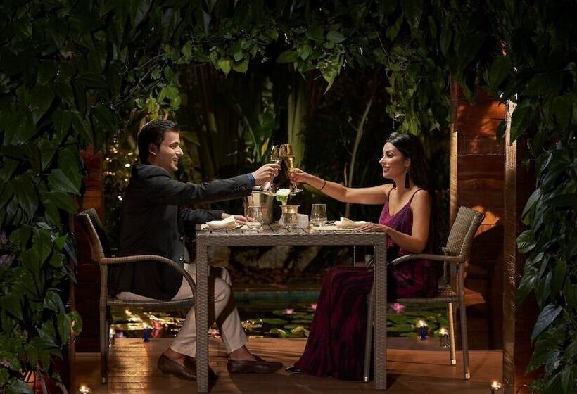 酒店 Eskay Resorts By Muza