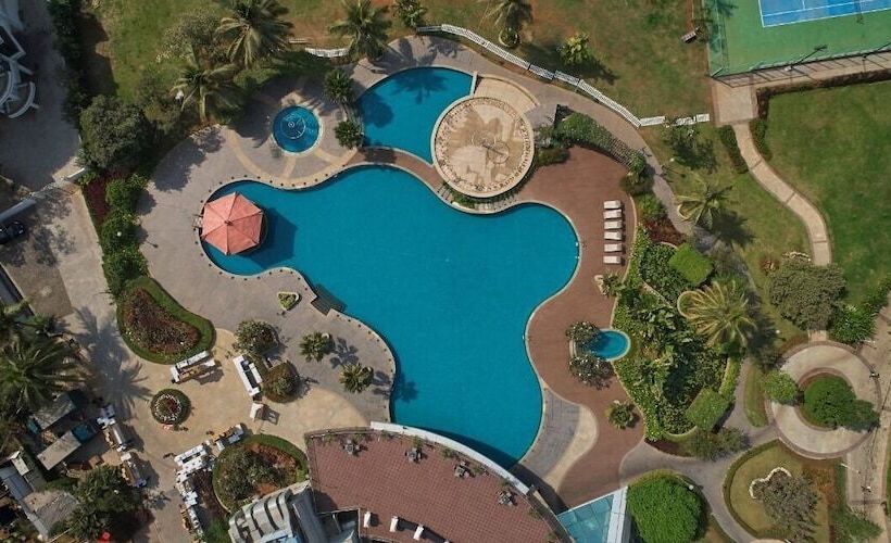 酒店 Eskay Resorts By Muza