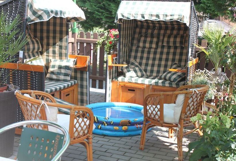 ホテル Pension Und Restaurant Die Burg