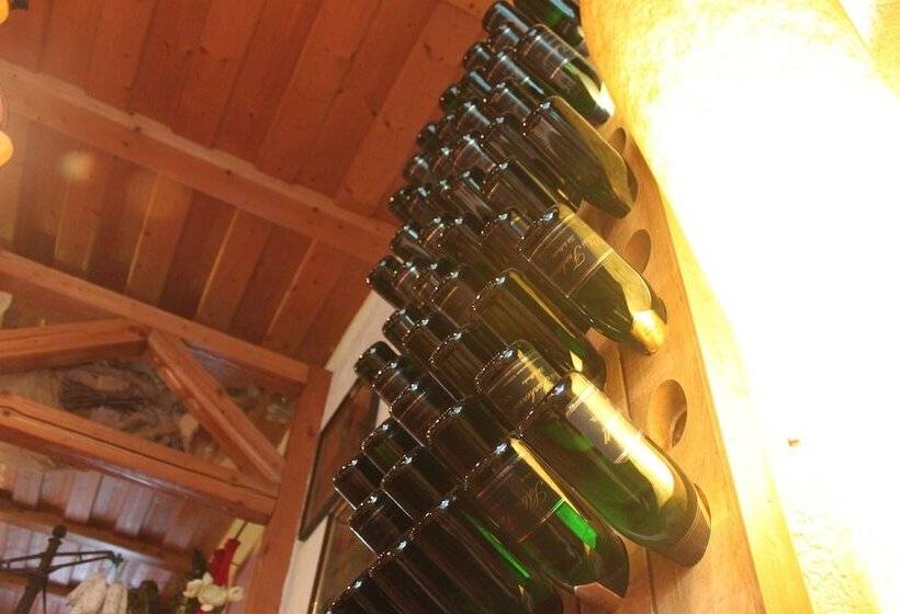 ホテル Pension Und Restaurant Die Burg