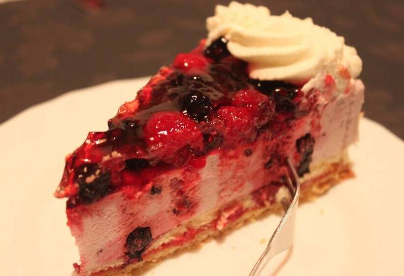 ホテル Pension Und Restaurant Die Burg