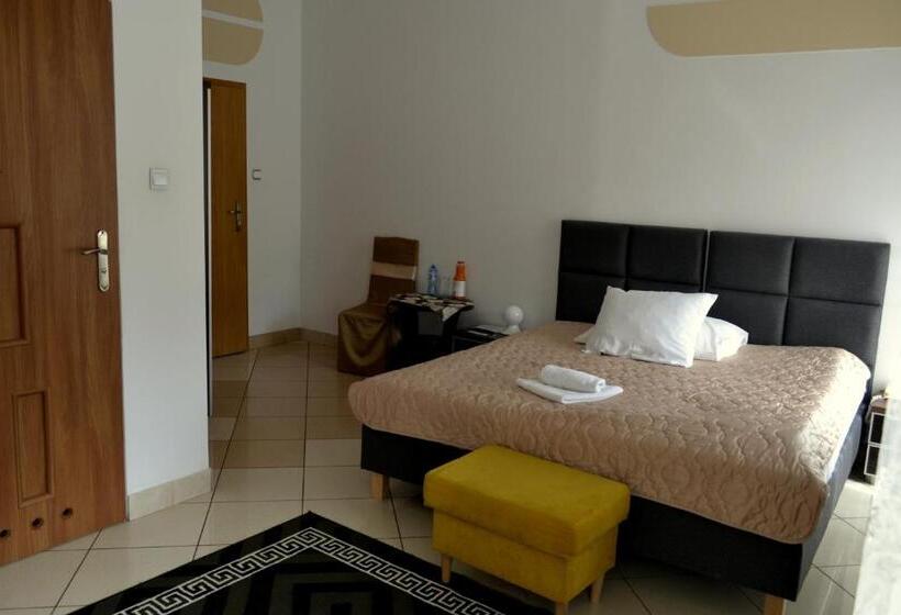 בית מלון כפרי Piast