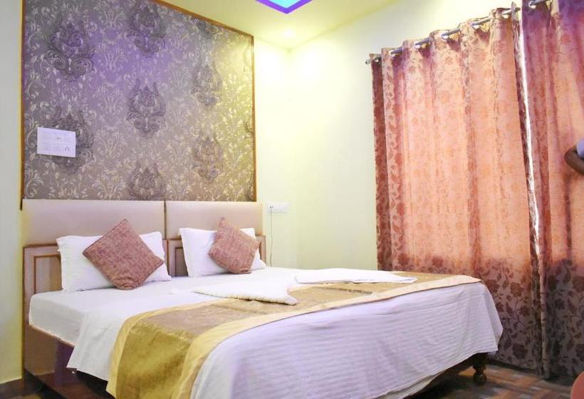 בית מלון כפרי Picasso Varanasi