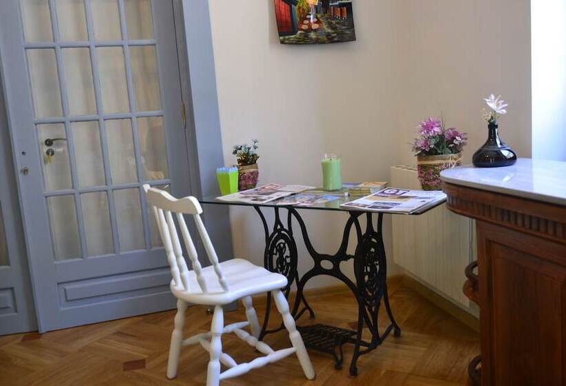 هتل Piccolo Casa Bella