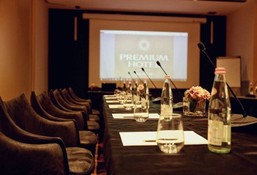 בית מלון כפרי Premium Beach