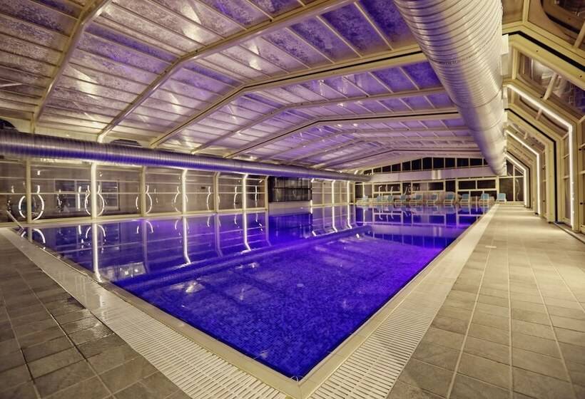 בית מלון כפרי Premium Beach