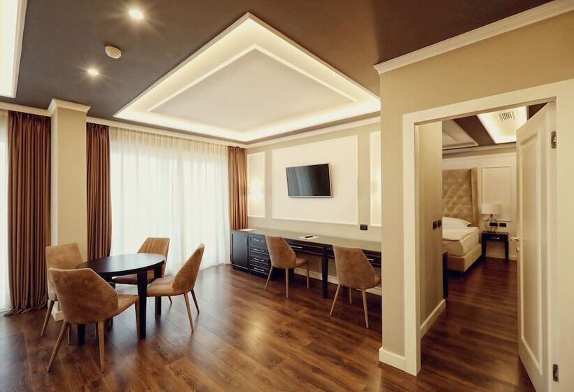 בית מלון כפרי Premium Beach