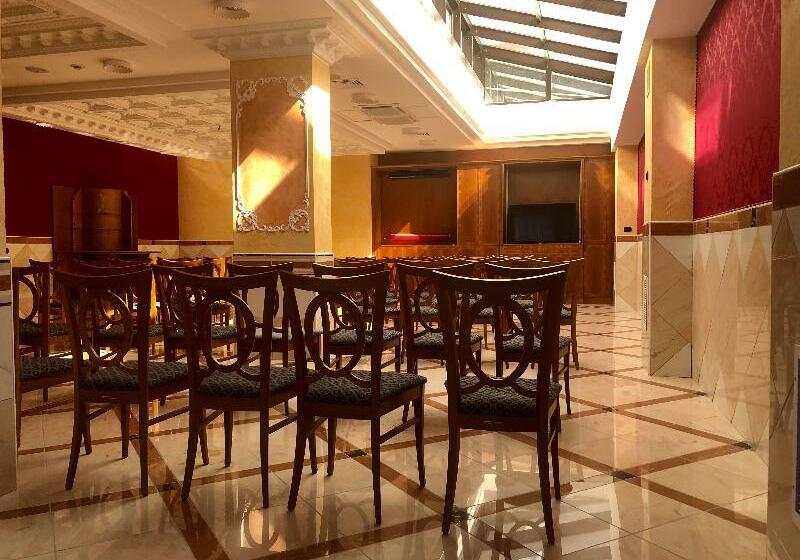 San Giovanni Rotondo Palace   Alihotels