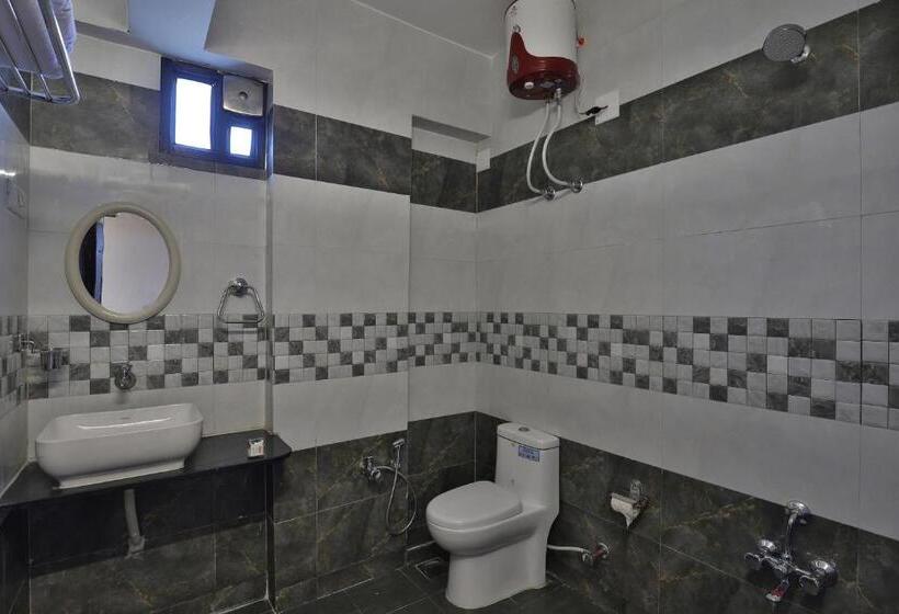Super Hotel O Siddharth Inn
