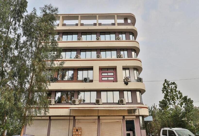 Super Hotel O Siddharth Inn