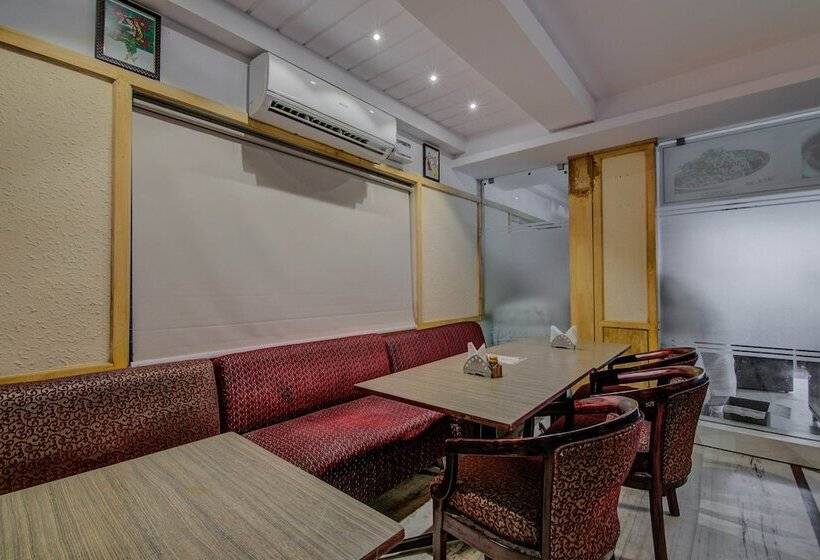 Отель Spot On 14323 Anupama