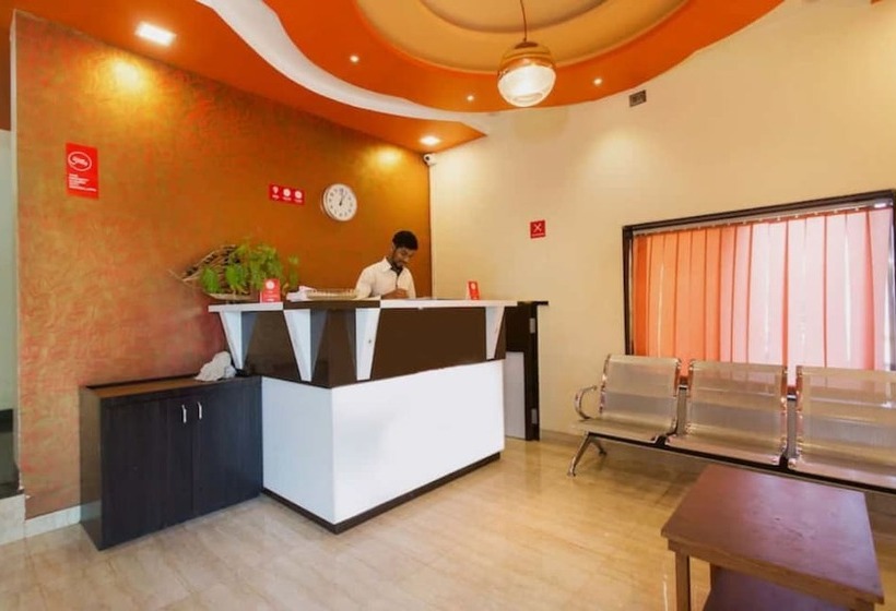 Отель Strawberry Homes