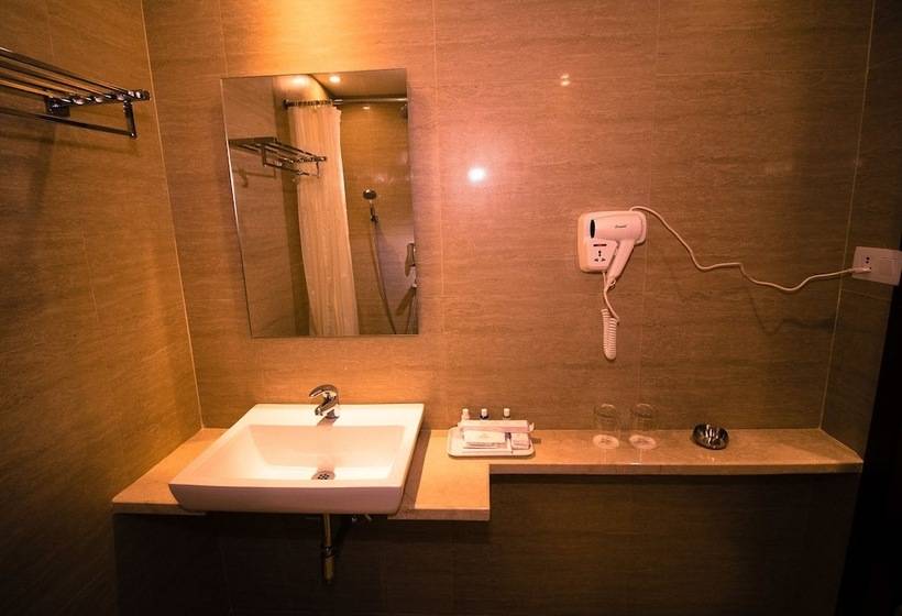 בית מלון כפרי The Maureen