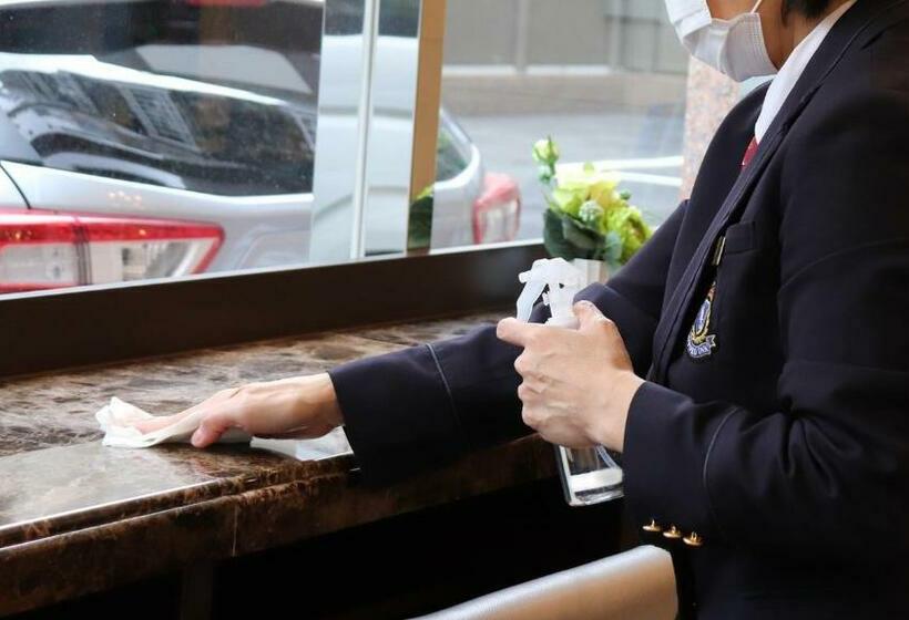 Отель Toyoko Inn Kintetsu Yokkaichieki Kitaguchi