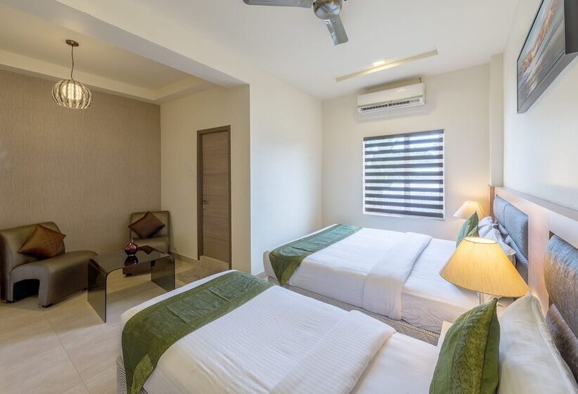 هتل Treebo Nestlay Airport Alandur