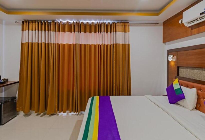 酒店 Treebo Premium Palmyra Milford, 2 Km From Alleppey Beach