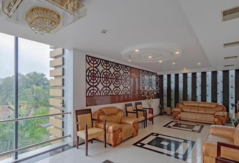 酒店 Treebo Premium Palmyra Milford, 2 Km From Alleppey Beach