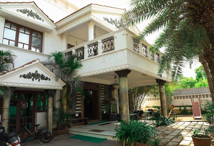 Отель Ulo Cloud 7 Resort