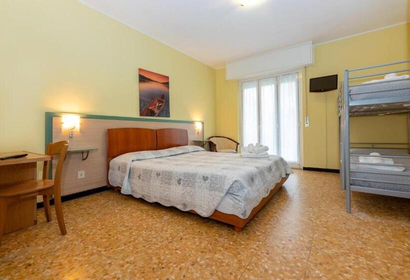 هتل Villa Adriana