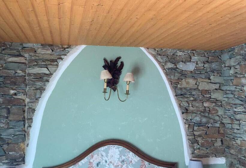 Отель Y Apartamentos Penarronda Playa