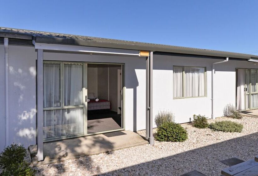 Greenwood Park Motel