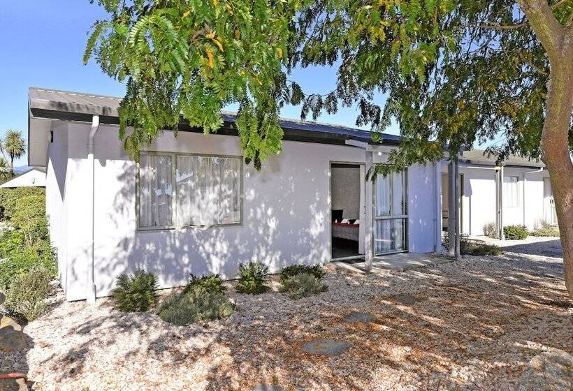 Greenwood Park Motel