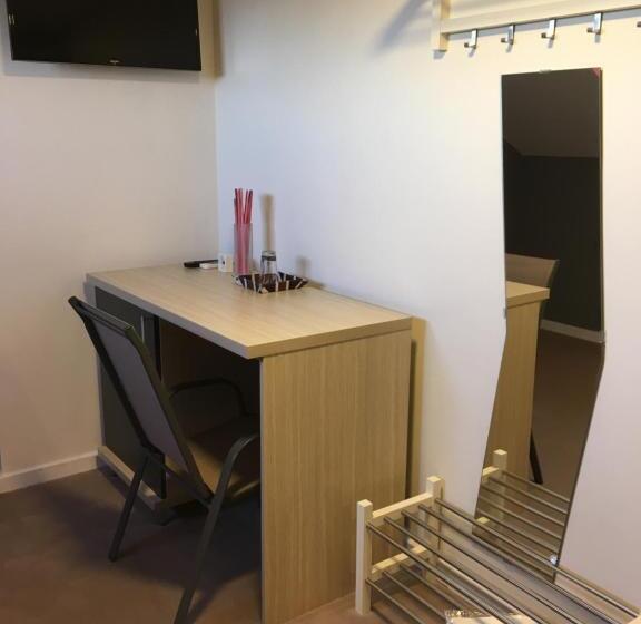 Net Hotel Pitesti