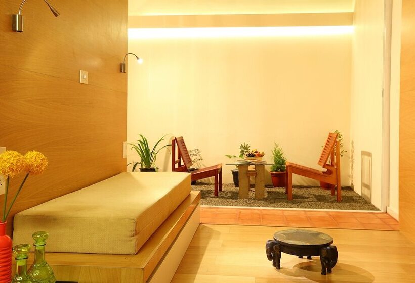 استراحتگاه Sukhayus Wellness Ayurveda Retreat