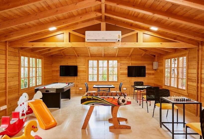 リゾートホテル Sterling Anaikatti