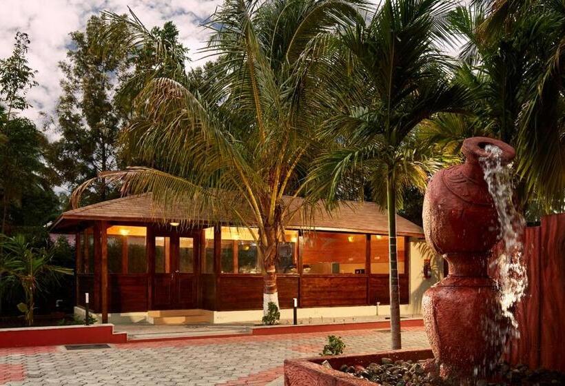 リゾートホテル Sterling Anaikatti