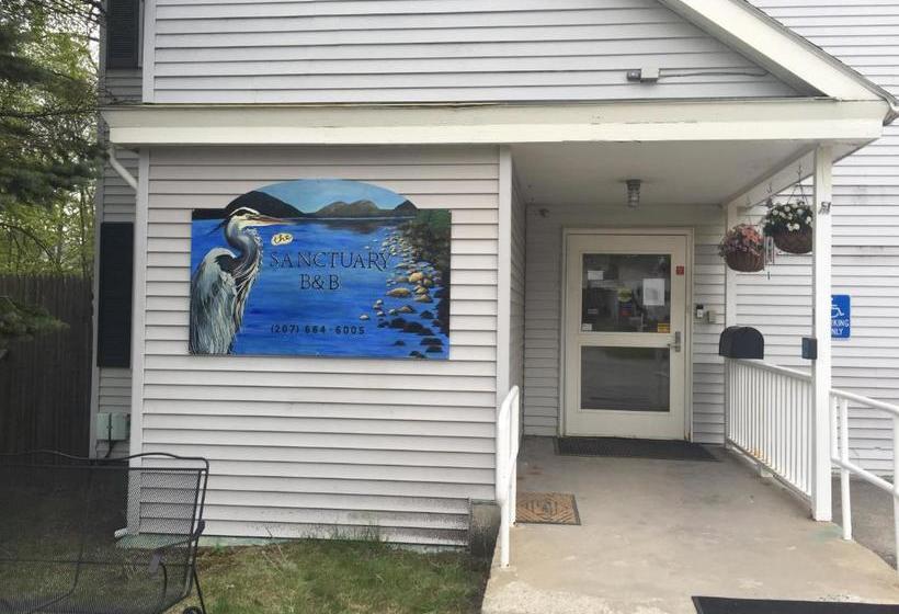 ベッドアンドブレックファースト The Sanctuary Inn And Art Gallery