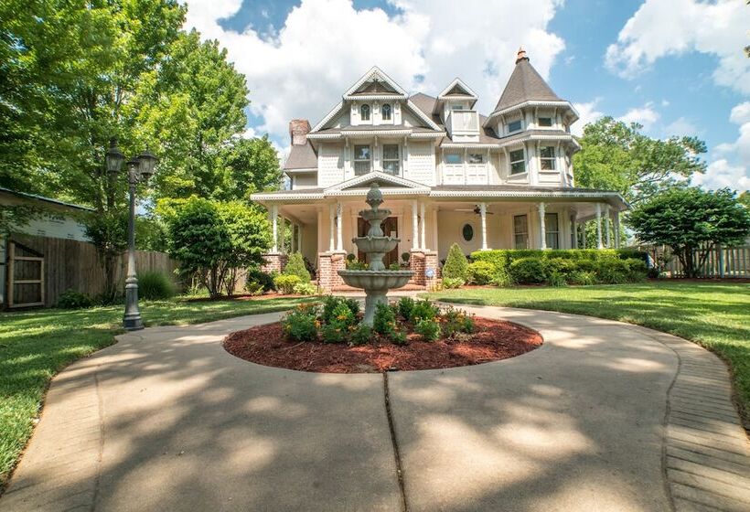 The Victoria Bed & Breakfast