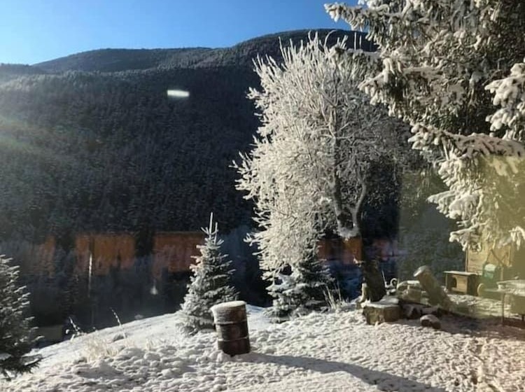 Xalet Refugi U.e.c. Hostel