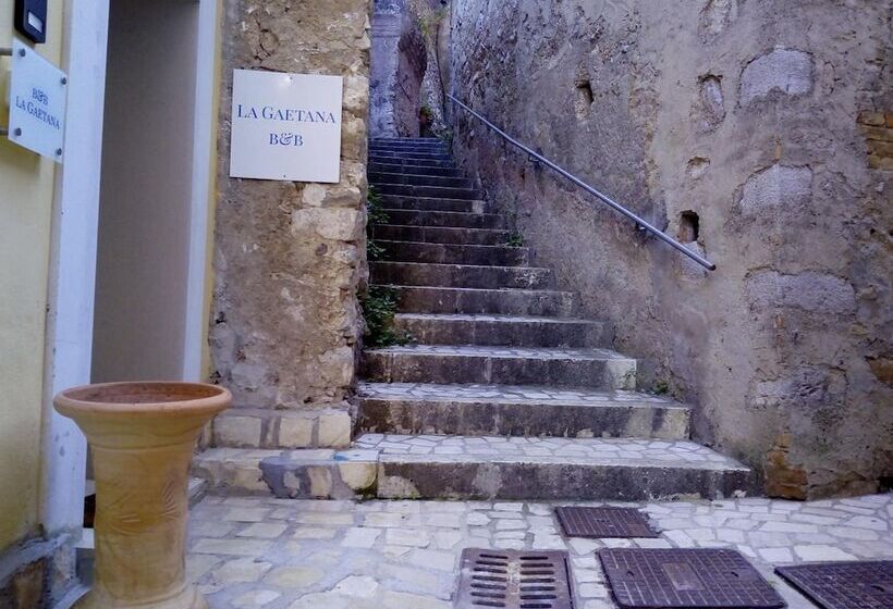 تختخواب و صبحانه La Gaetana