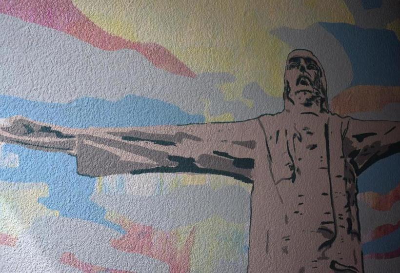 تختخواب و صبحانه Deportel Cali