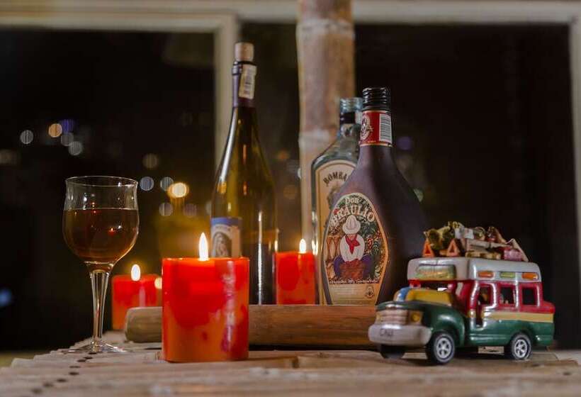 تختخواب و صبحانه Deportel Cali