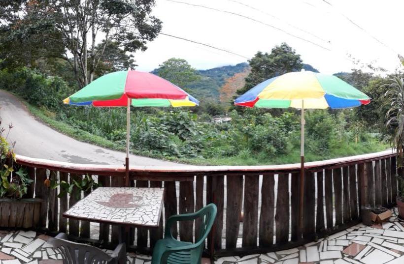 تختخواب و صبحانه House Of Coffee