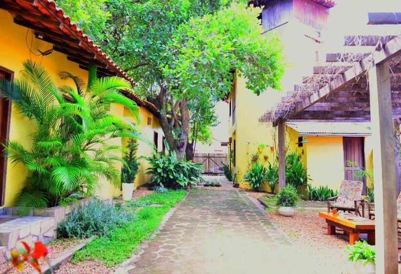 Bed and Breakfast Pousada Sombra Do Cajueiro