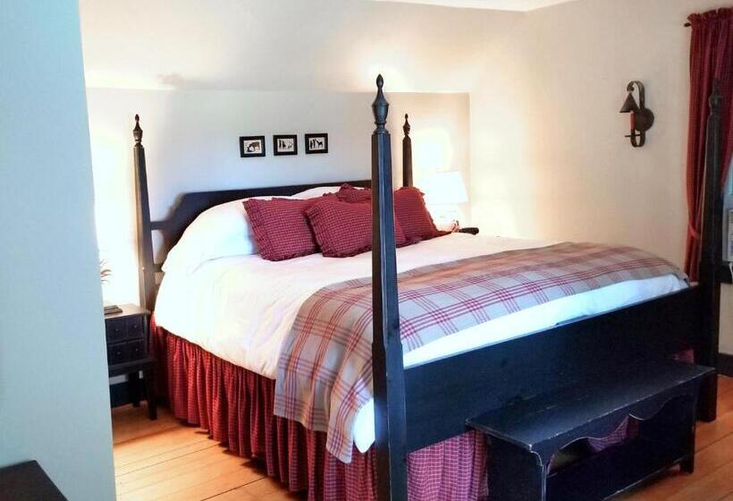 민박 Timbercliffe Cottage Inn