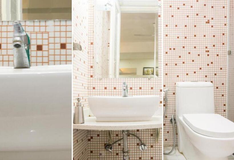 住宿加早餐  Treebo House Inn