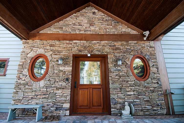 East Hampton Art House Bed And Breakfast